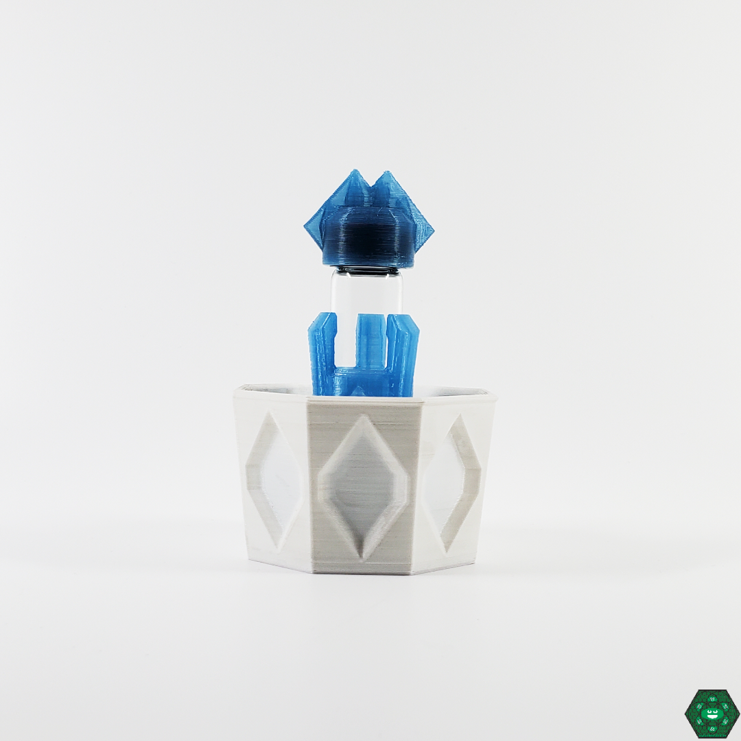 Mess-Free Qtip Storage: The Kuhns Accessories Qtip Alcohol Cup keeps alcohol-soaked cotton swabs readily available and prevents spills, making glass and dab tool cleaning a breeze.