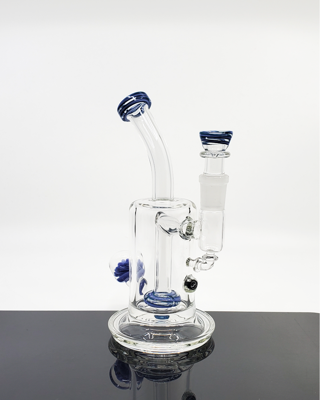 vOSS Glass Disk Perc Straight Tube 14mm water pipe with premium disk percolator for smooth filtration and clean hits.