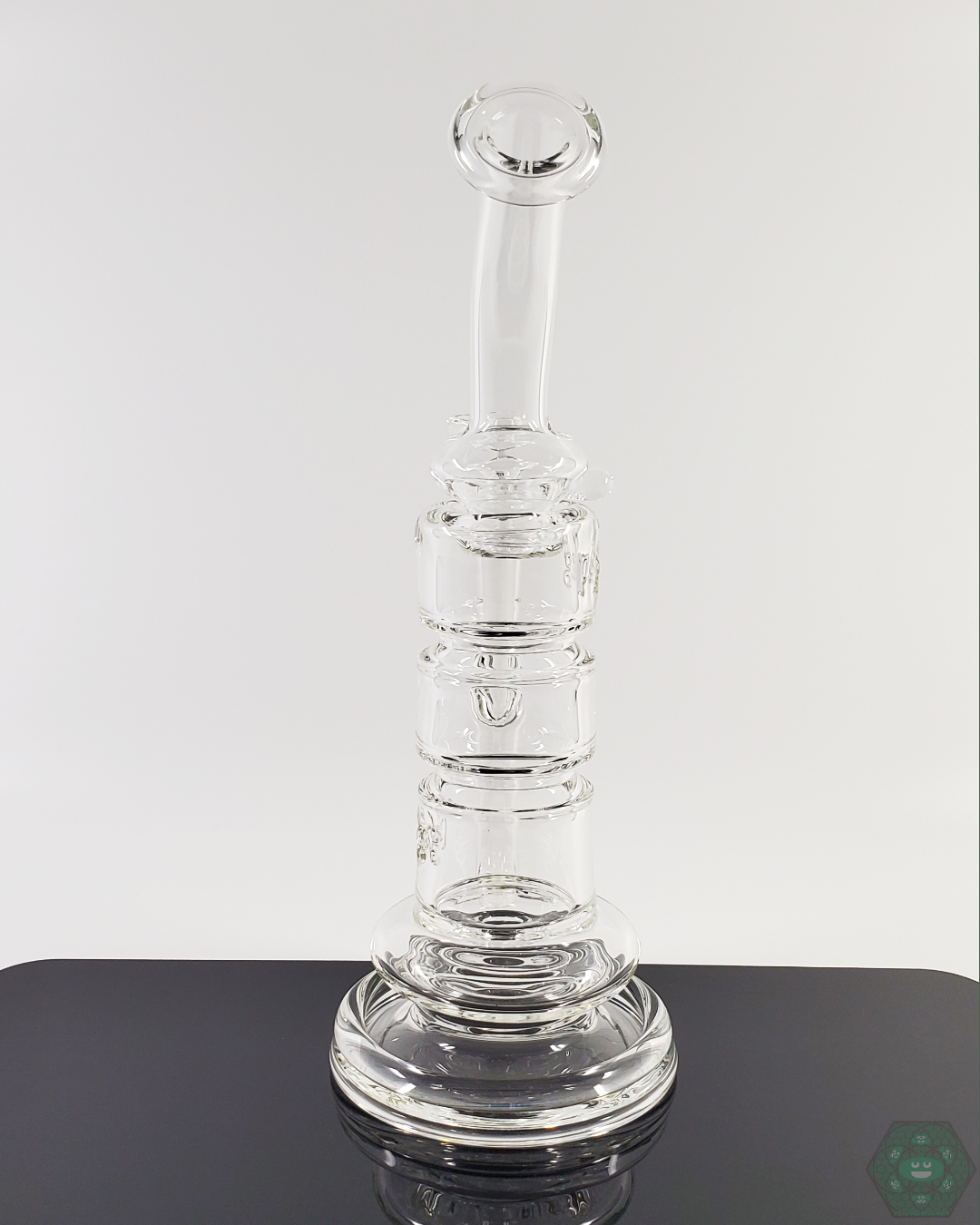 Compact PKG 45MM 1-Hole Rig with minimalist design, ideal for concentrates with minimal drag and smooth hits
