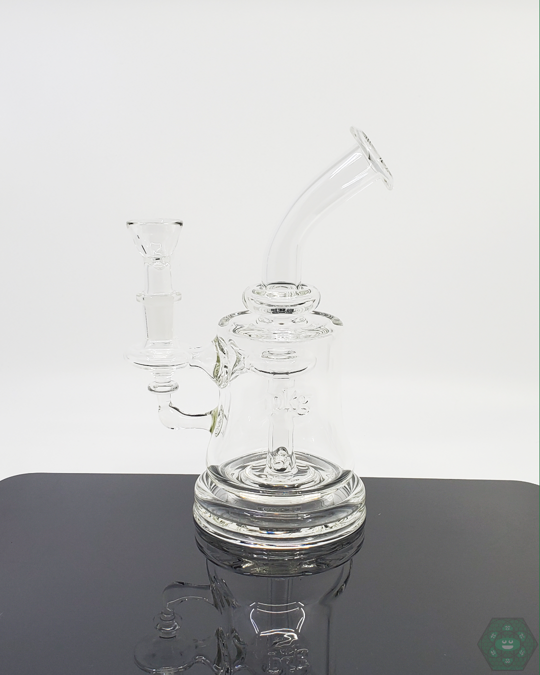 PKG 60mm Banger Hanger featuring a stable base, quality glass, and easy-to-clean design for concentrate enthusiasts