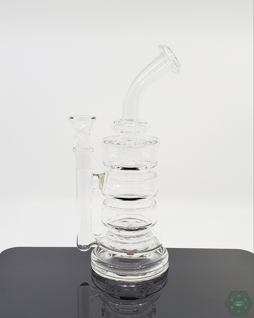 PKG 60mm Dab Rig made from durable high-quality glass, offering low maintenance, easy cleaning, and excellent vapor performance
