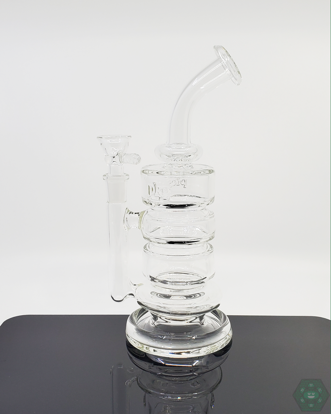 PKG 60mm Glass Rig made from high-quality glass, designed for smooth, flavorful hits with easy cleaning and maintenance