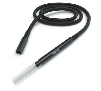  Close-up of the 45° adjustable mouthpiece on the Stündenglass Gravity Infuser in black for contactless consumption.