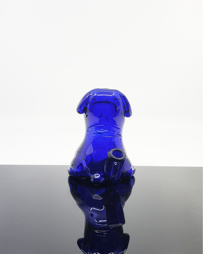 Close-up of the Swanny Glass Bulldog Rig, highlighting intricate design details and high-quality glass construction.