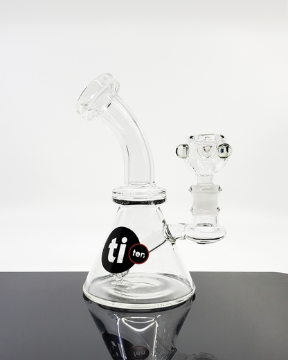 Ti Ten Glass 7” Banger Hanger featuring a compact design with a 14mm joint for reliable functionality and easy handling.