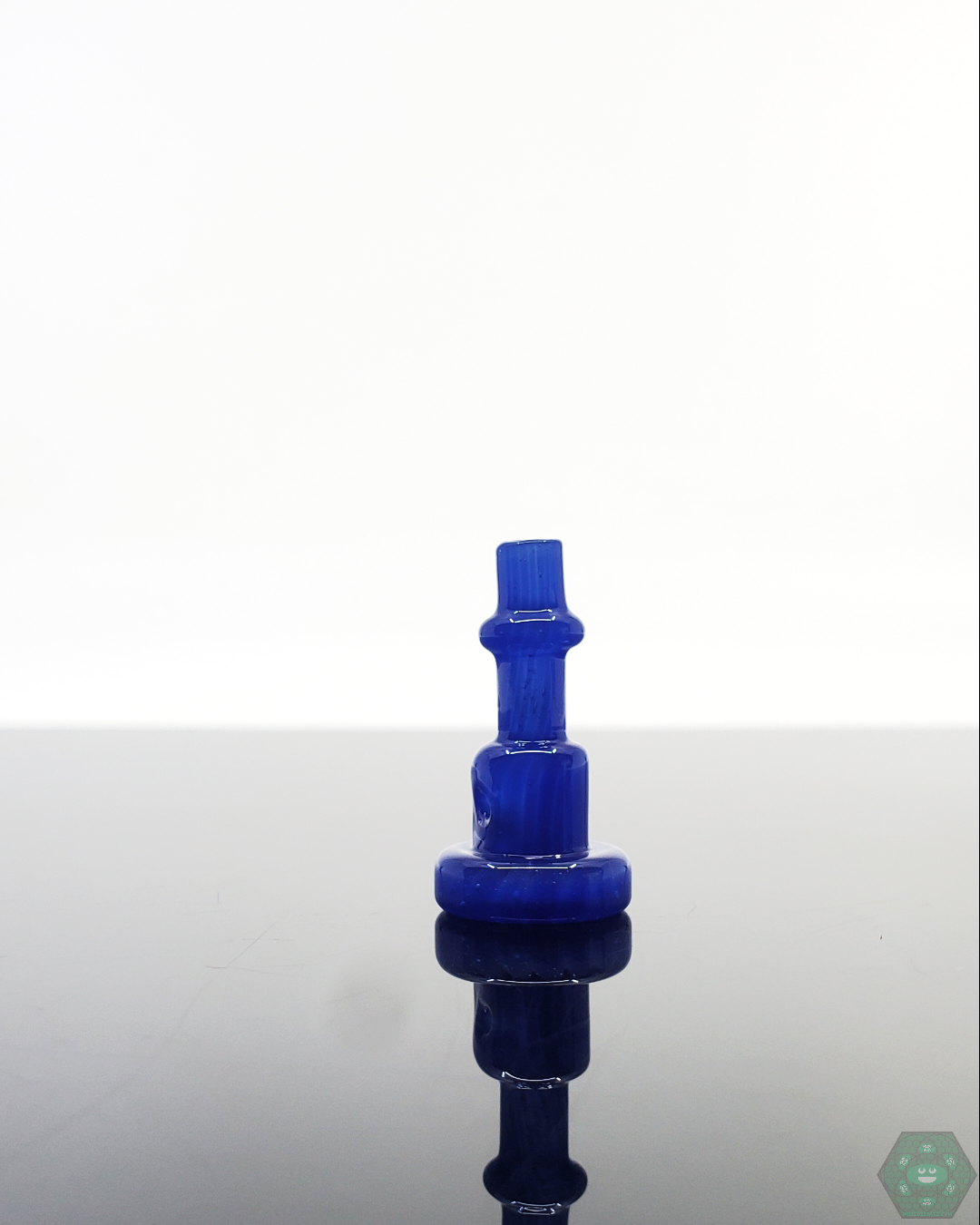  Tokr Glass 3DXL Peak Pro Cap in Purple – High-quality glass cap for enhanced dabbing experience.