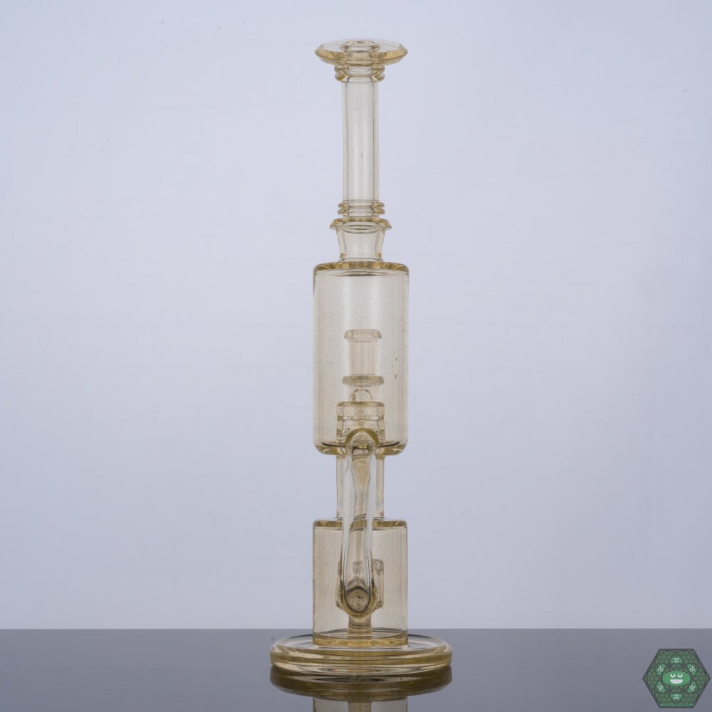 10mm Bubble Perc Dab Rig: The Glass Carpenter Plasma Bubble Dumper combines a 10mm joint with an innovative bubble percolator for smooth and flavorful dabbing sessions.