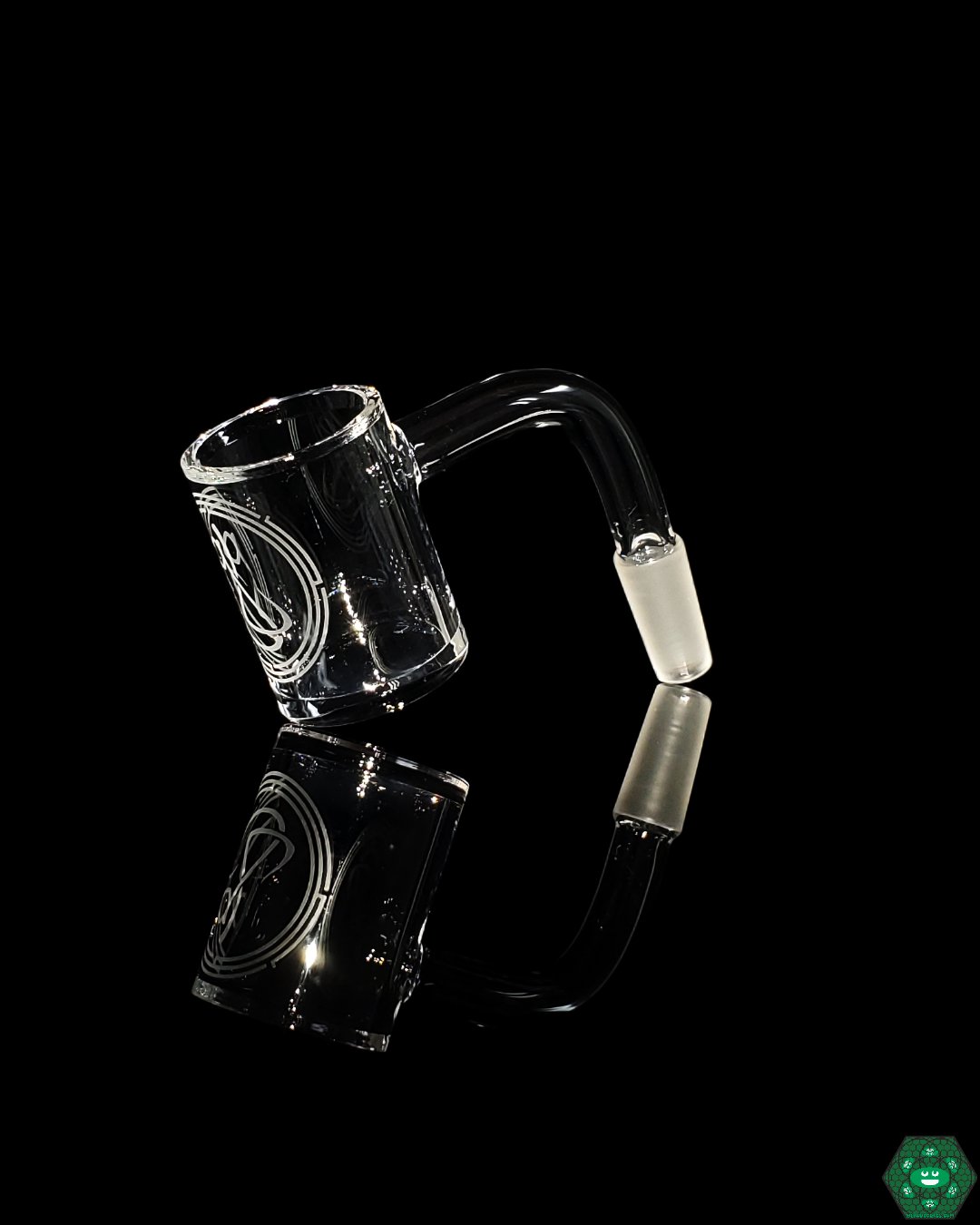  25mm Quartz Nail for Smooth Dabbing: The Grass Lab Quartz 25mm Nail provides efficient heating and balanced vapor flow in a compact size, perfect for smooth and flavorful dabbing experiences.