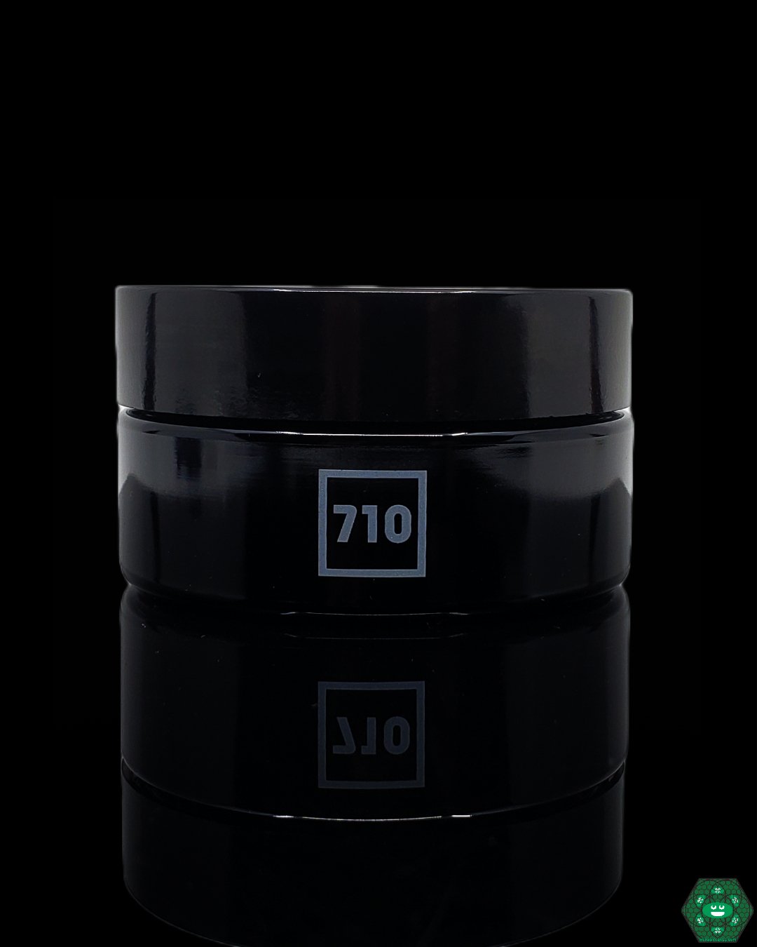 420 Science Airtight Glass Jars with UV Protection for Herbs. Keep your herbs fresh and potent with these high-quality glass storage jars from 420 Science.