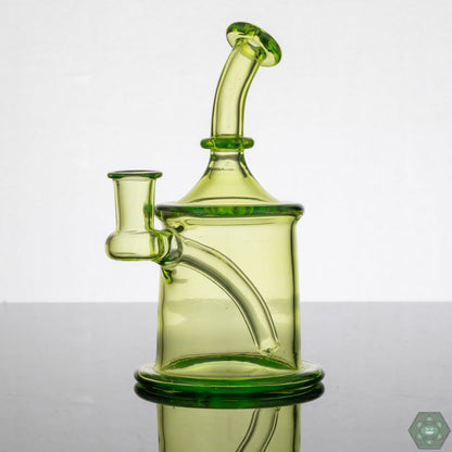 Compact 7 Ten Glass Mini Tube offering superior filtration for a smooth experience.