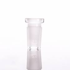 Bear Quartz 14mm Male to 10mm Male Adapter - Versatile Fit. Durable quartz adapter for connecting 14mm male to 10mm male joints. Ensures a secure, leak-free fit and high heat resistance