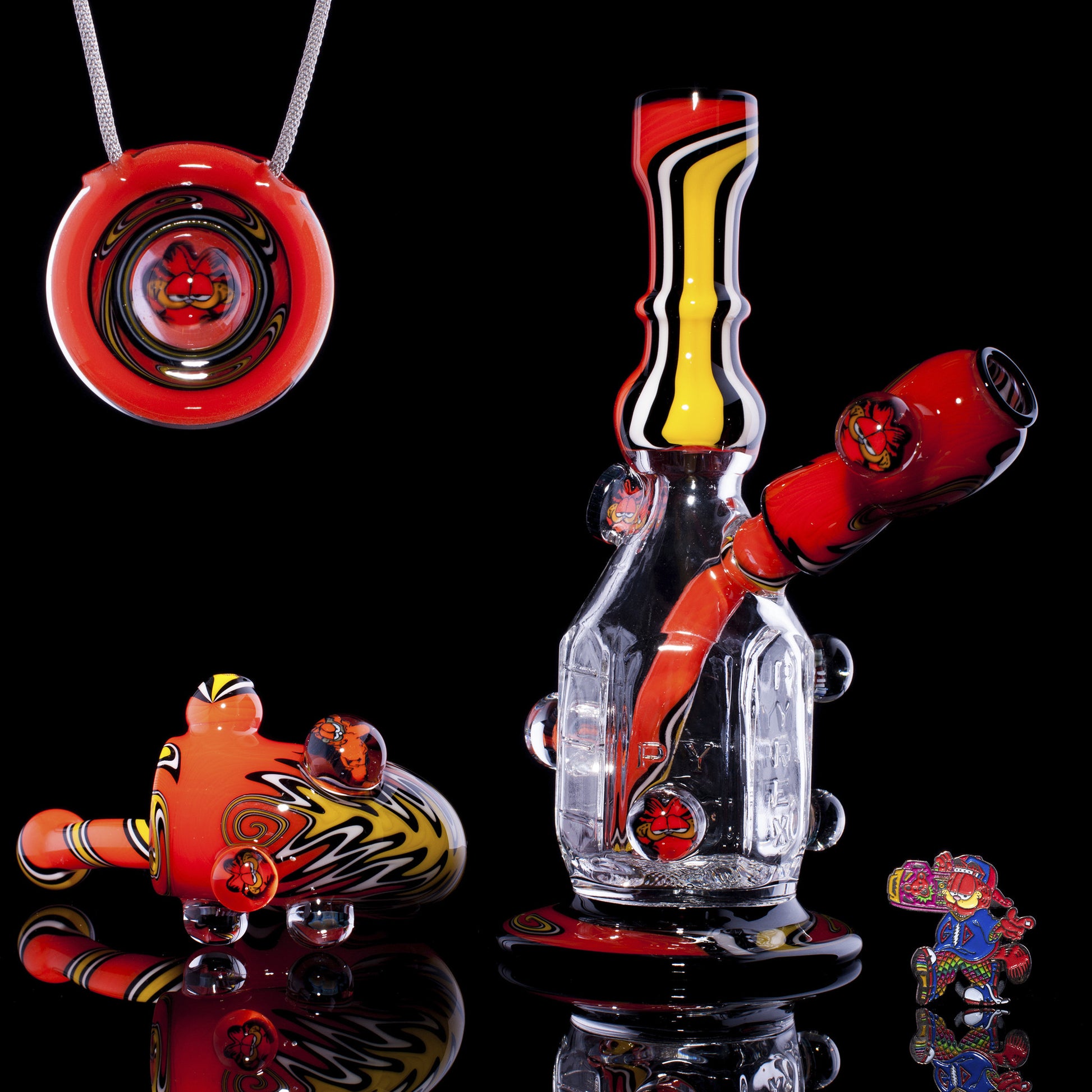  Limited-edition glass art set by Whitney Harmon featuring Garfield.