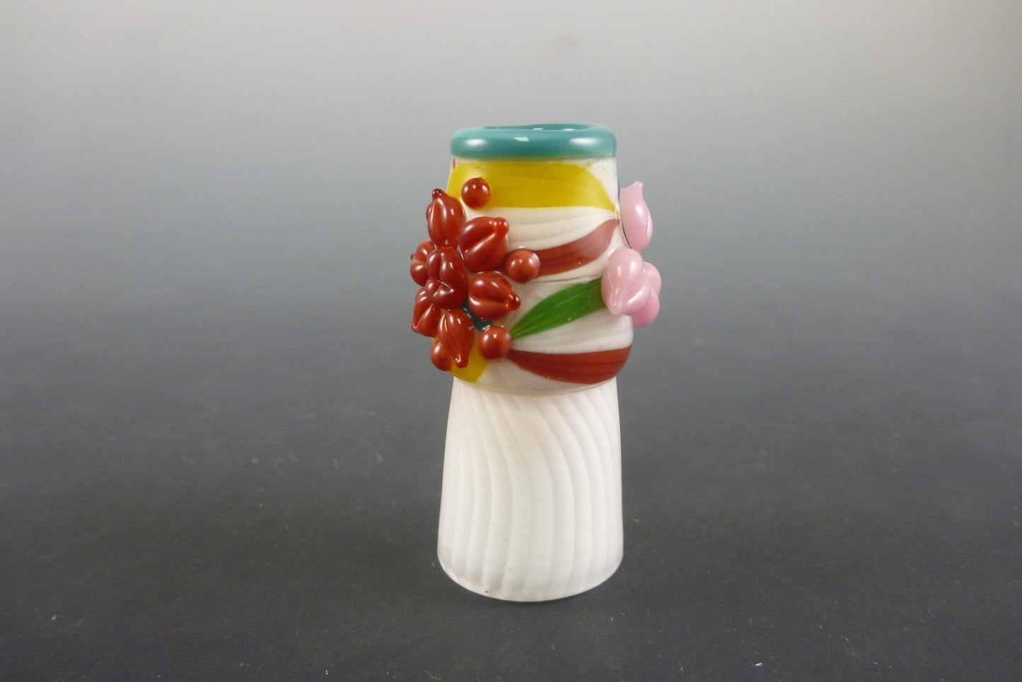 Premium Quartz Dome - Ben Murphy 14mm. Designed for enhanced heat retention and flavor preservation for a smooth, controlled dabbing experience.