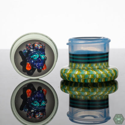  Airtight Glass Jars: Conversion Glass Small Jars are designed for airtight storage, preserving the quality and potency of your concentrates.