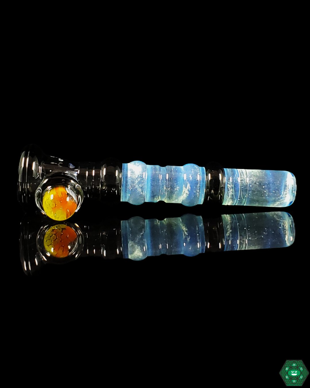 Alex Inwood Onie #3 | 4” Neutronium UV Glass Chillum with Millie Design and Built-in Screen for Smooth Smoking

