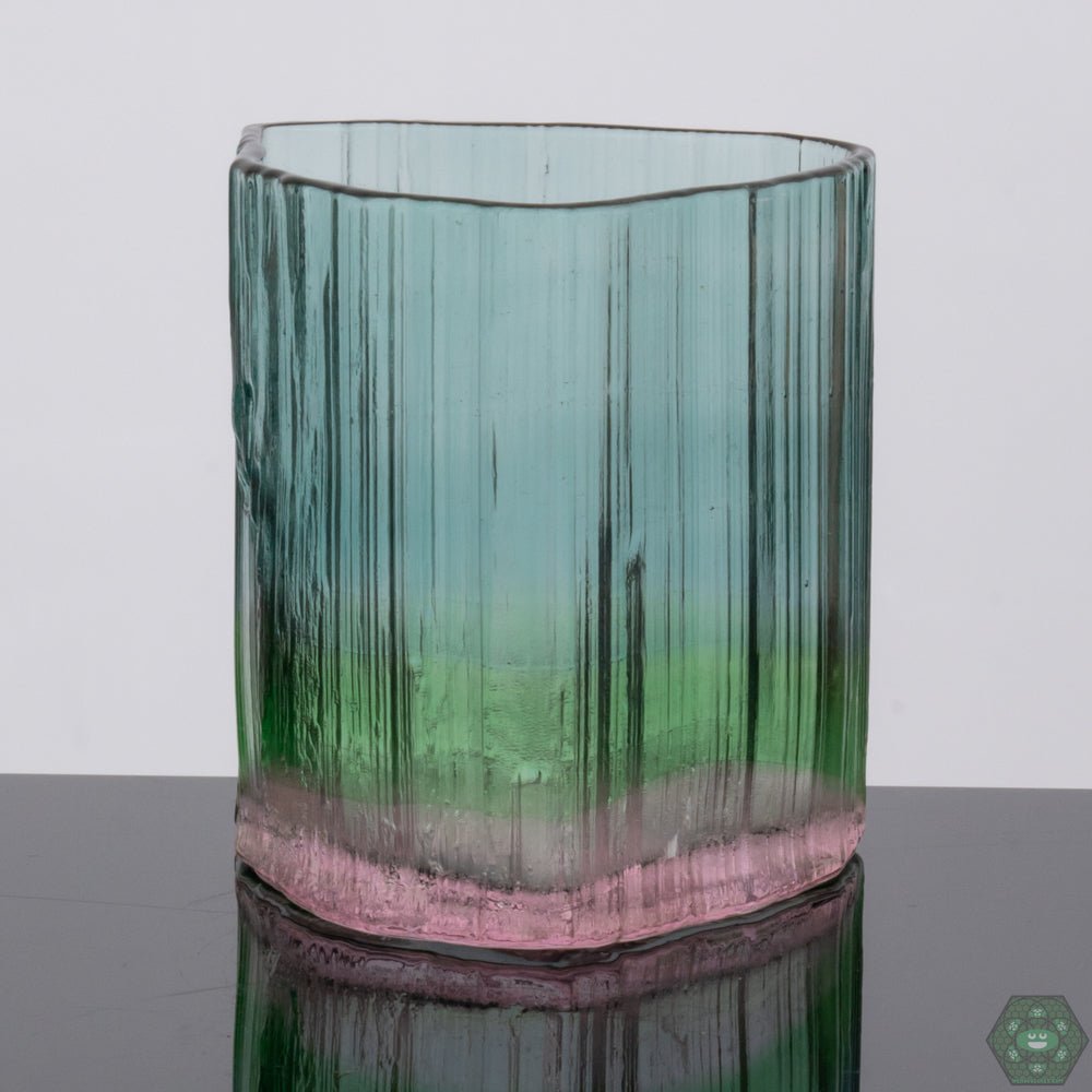  Artisan Whiskey Glass: The Digger Glass Rocks Glass is handcrafted with an artisan touch, making it perfect for enjoying your favorite whiskey.