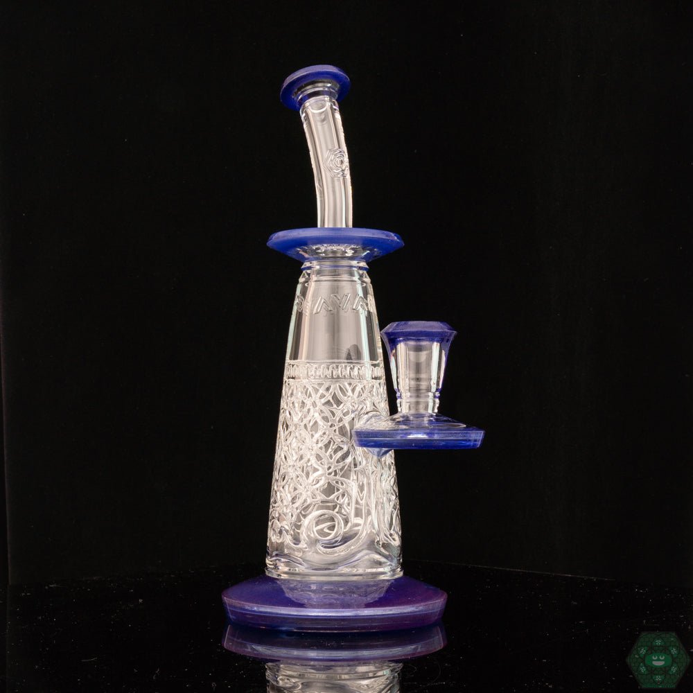 Avant Garde Beaker | Classic Beaker Design with Durable Borosilicate Glass for Smooth Hits and Long-Lasting Use

