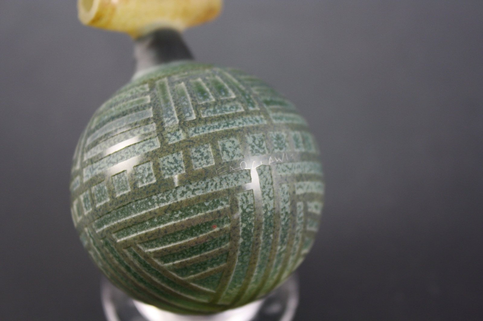  Bearclaw Space Key 6 - Premium quality smoking accessory with sleek aesthetics.