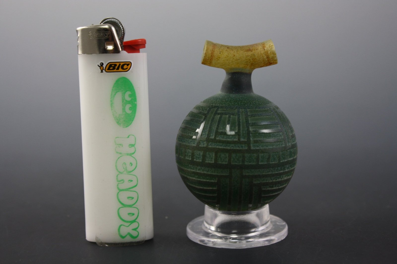 Bearclaw Space Key 6 - Premium quality smoking accessory with sleek aesthetics.