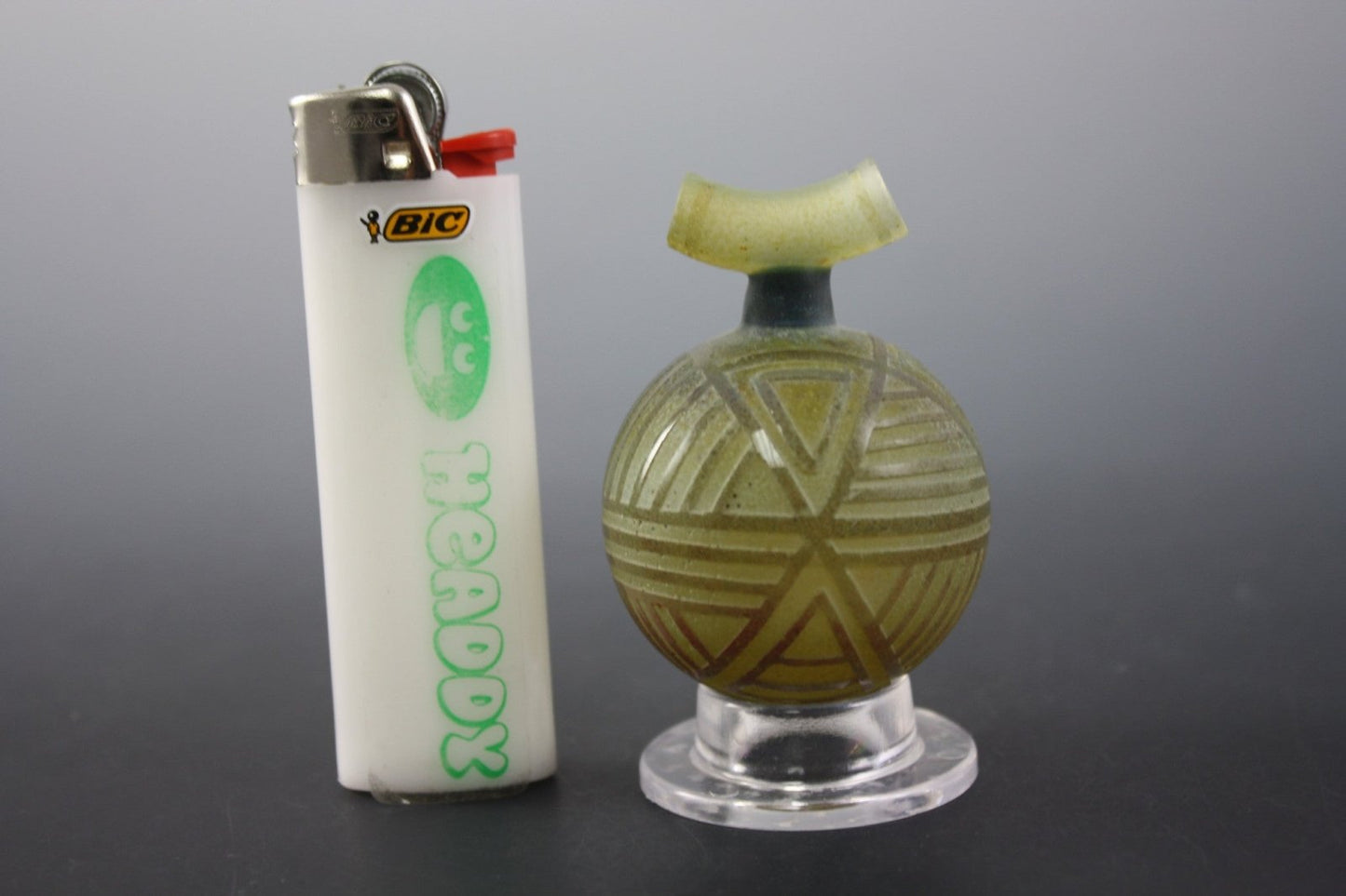 Bearclaw Space Key 7 - Functional and stylish smoking tool for everyday use.