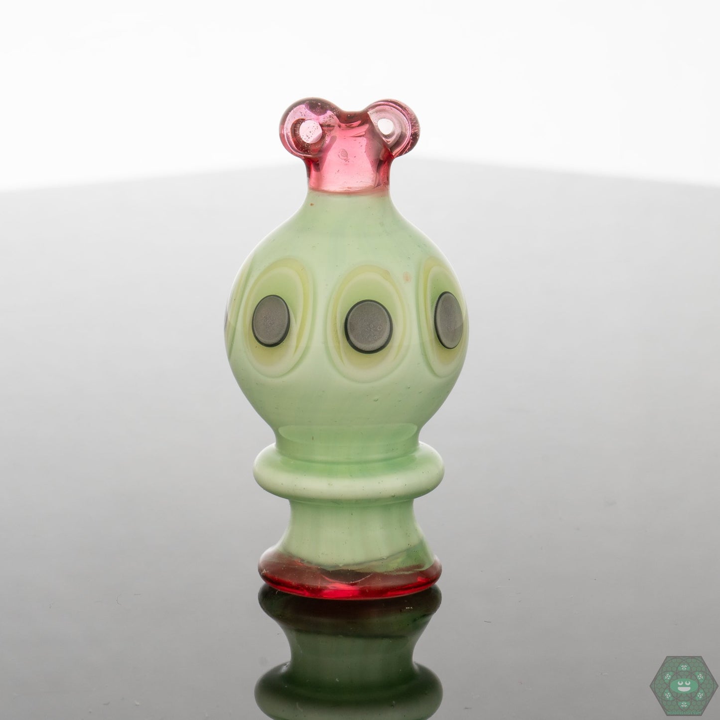 Best Spinner Caps: Natrix Glass Spinner Caps are considered among the best spinner caps available, offering superior performance, durability, and airflow control.


