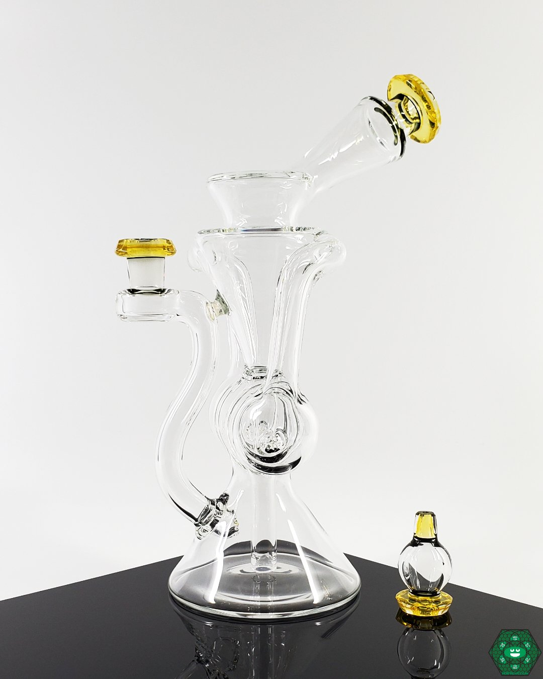 Brick Glass Internal Recycler #1, a premium dabbing accessory with an optimized internal recycling system.