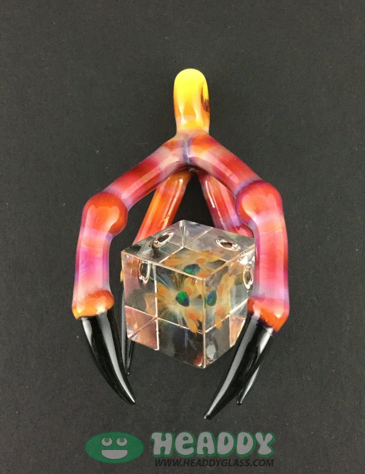 Burtoni/Hefe pendant - @BurtoniGlass x @HefeGlass - HG