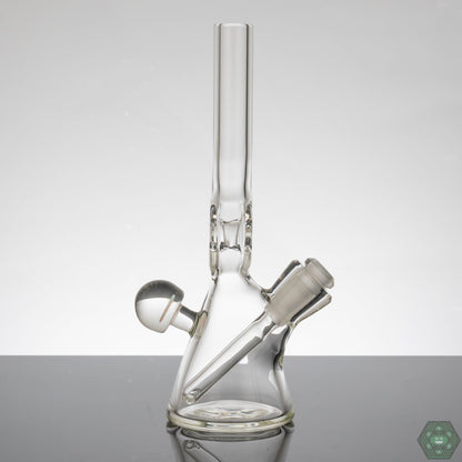 Compact Glass Tube with Removable Downstem: The Gemini Glass Clear Donut Tube #2 is a 7.5" compact tube, perfect for easy handling, and features a 10mm to 14mm removable downstem for added versatility.