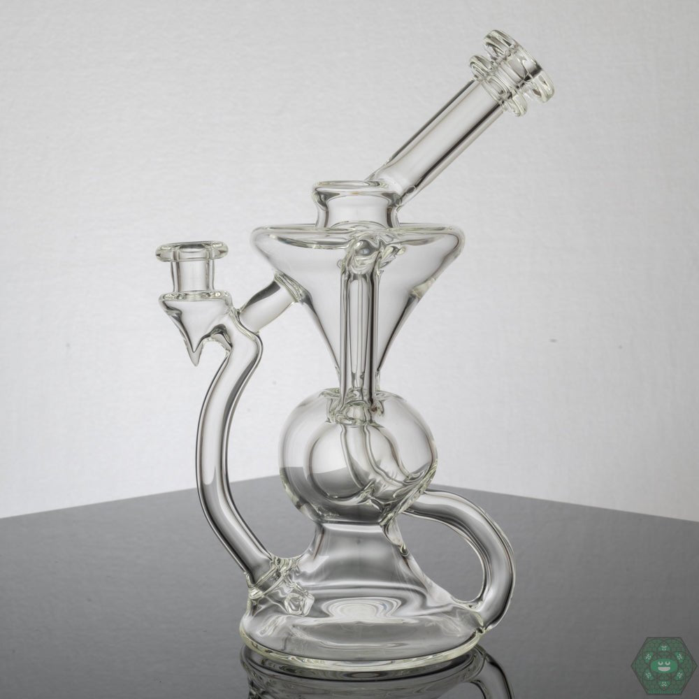 Cramboro Glass Emerald Recycler – 8-inch rig with hollow foot, 3-hole perc, and authenticity sticker, combining durability and style for the perfect dabbing experience.