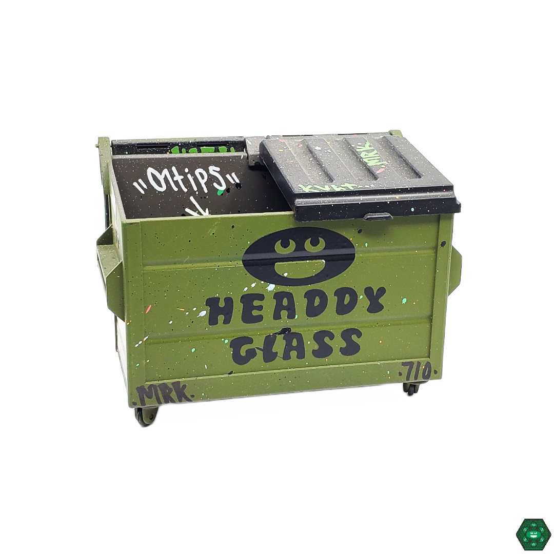  Close-up of Headdy Logo on Dab Dumpsters, highlighting the unique design and branding that make this container a stylish addition to any dabber’s toolkit.