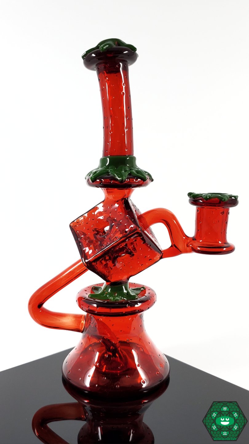 Earl Jr Tesseract 2.0 – Unique geometric design with premium craftsmanship, a standout piece for any glass collection.