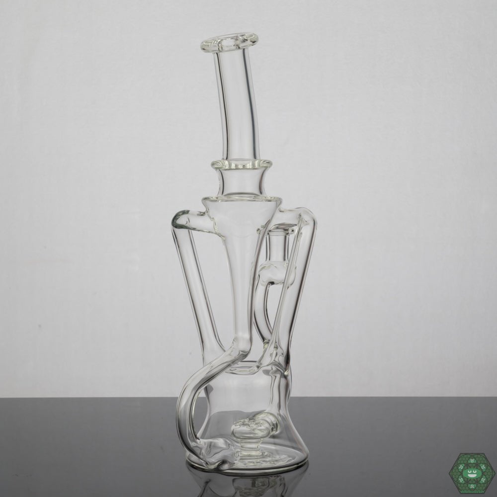  Efficient Glass Recycler: This Prophecy Glass Recycler is designed for effective filtration, providing smooth and enjoyable hits.