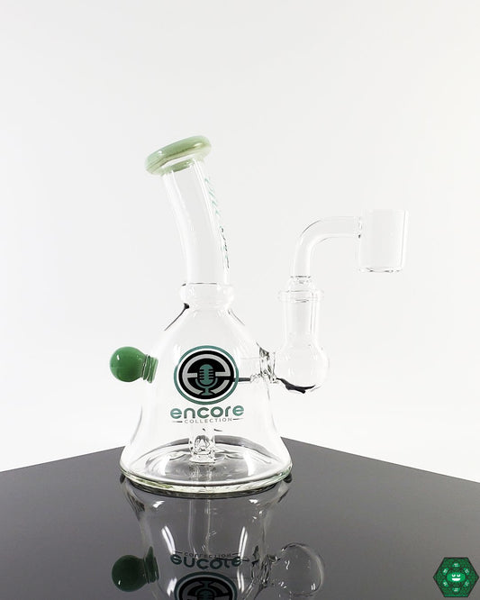  Encore Glass 8” Bent Neck Beaker, featuring a stable design and classic filtration for smooth, comfortable hits.


