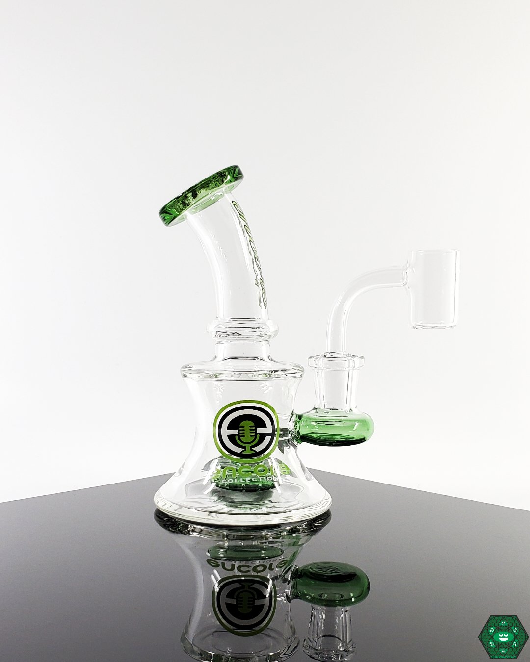 Encore Glass Baby Classic Banger Hanger, a 5-inch compact rig with a 14mm female joint for easy accessory compatibility.