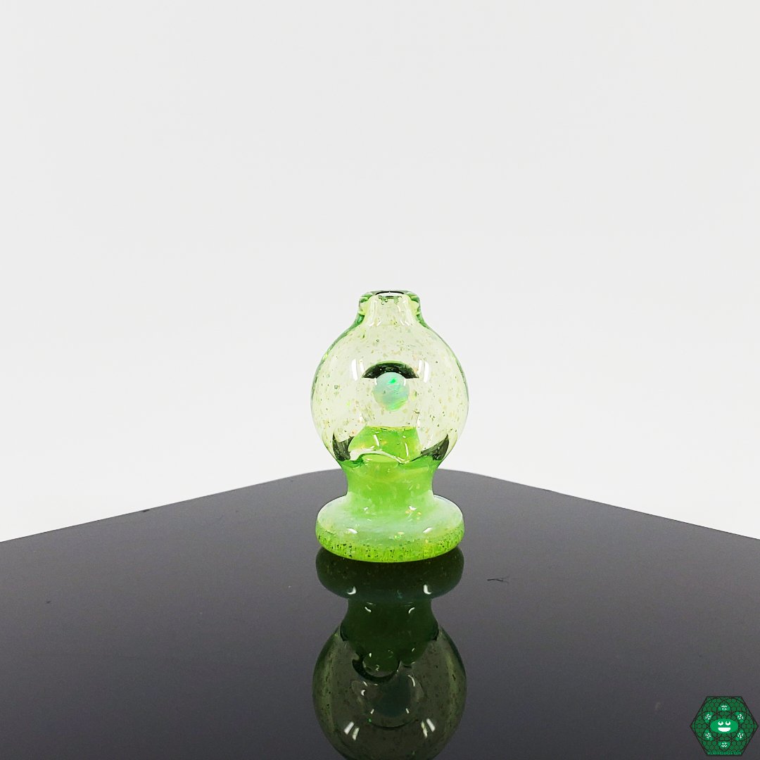Enhanced Airflow Puffco Cap: The crushed opal design of this Soup Glass carb cap is engineered to improve airflow and vapor production on your Puffco Peak.