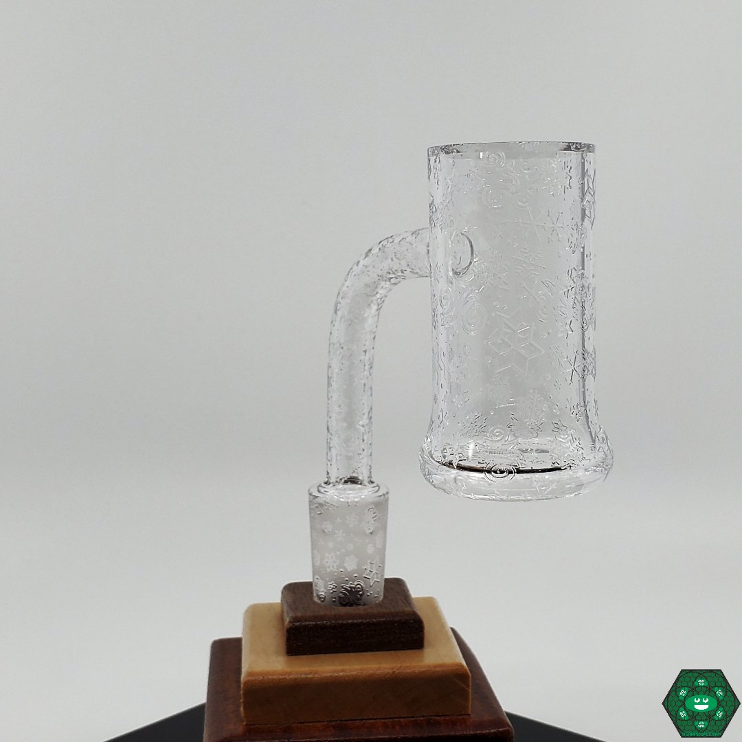 Evan Shore Trippy Banger with high-quality quartz, offering excellent heat retention for long-lasting, flavorful dabbing sessions.