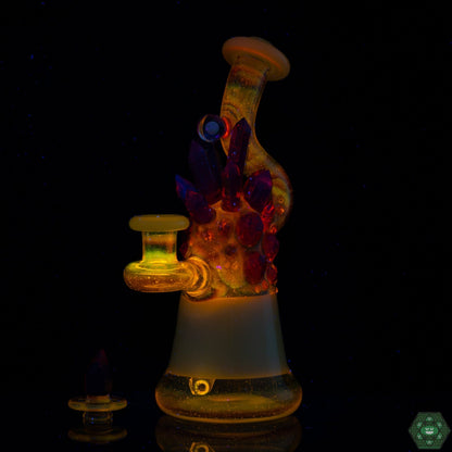 Functional Art Glass Piece: The Crystal Encalmo Jammer is both a beautiful display piece and a functional tool for enjoying concentrates.