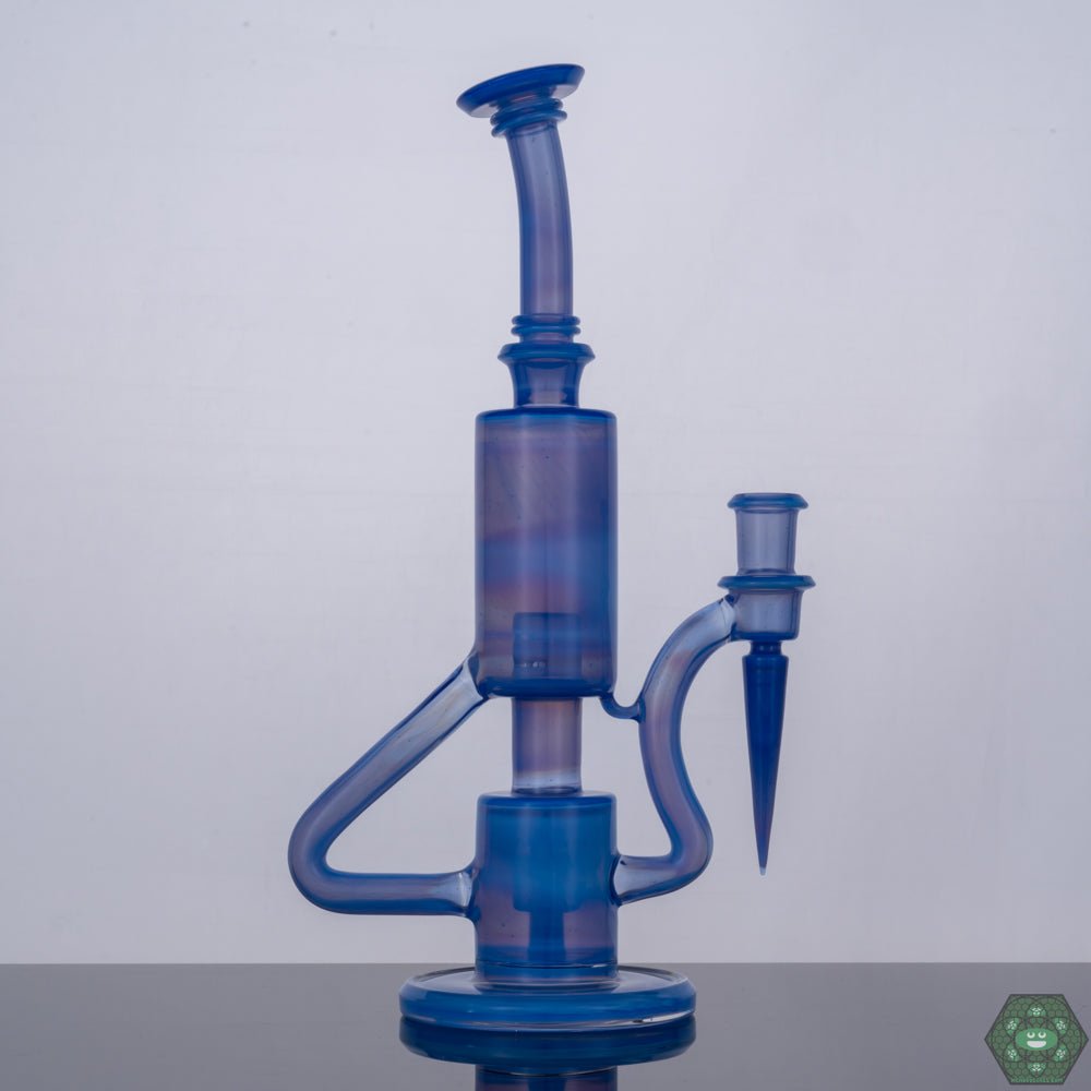 Recycler with Futuristic Design: The Sonic Bubble Dumper combines functionality with a visually striking, futuristic design, making it a standout piece.