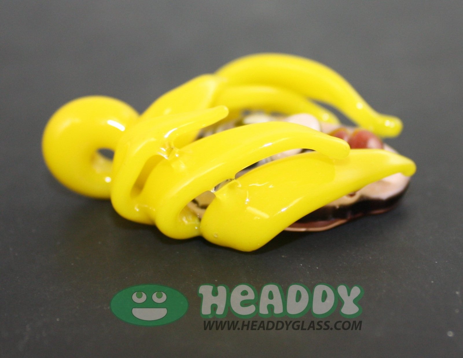  grimm-3d-glass-pendant-artistic-and-complex-layered-design