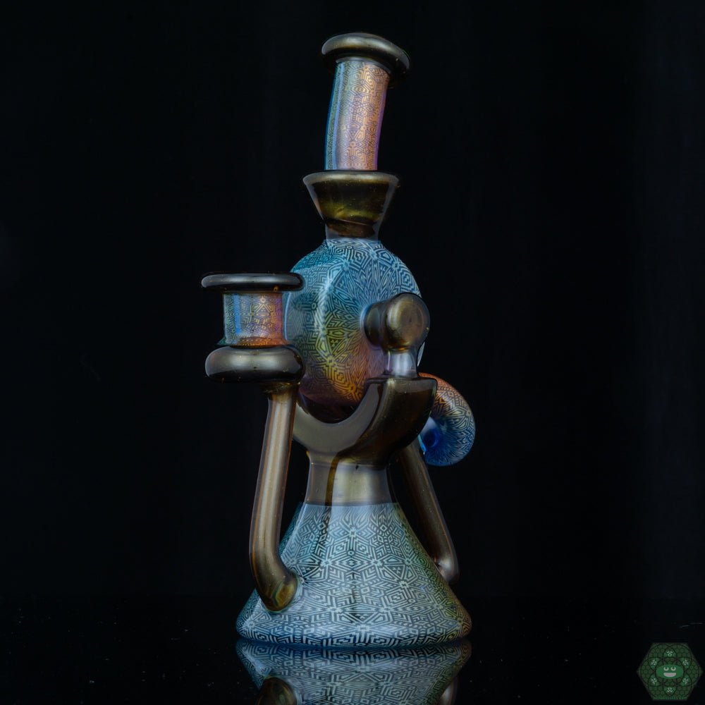 Hefe Glass Collider Recycler with a Pelican case for secure storage and portability.