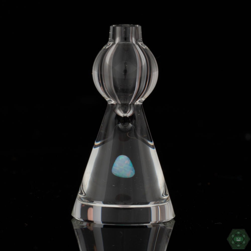 High-Quality Ball Caps: Smir Glass uses high-quality materials to create these durable and long-lasting Nefertiti Ball Caps.