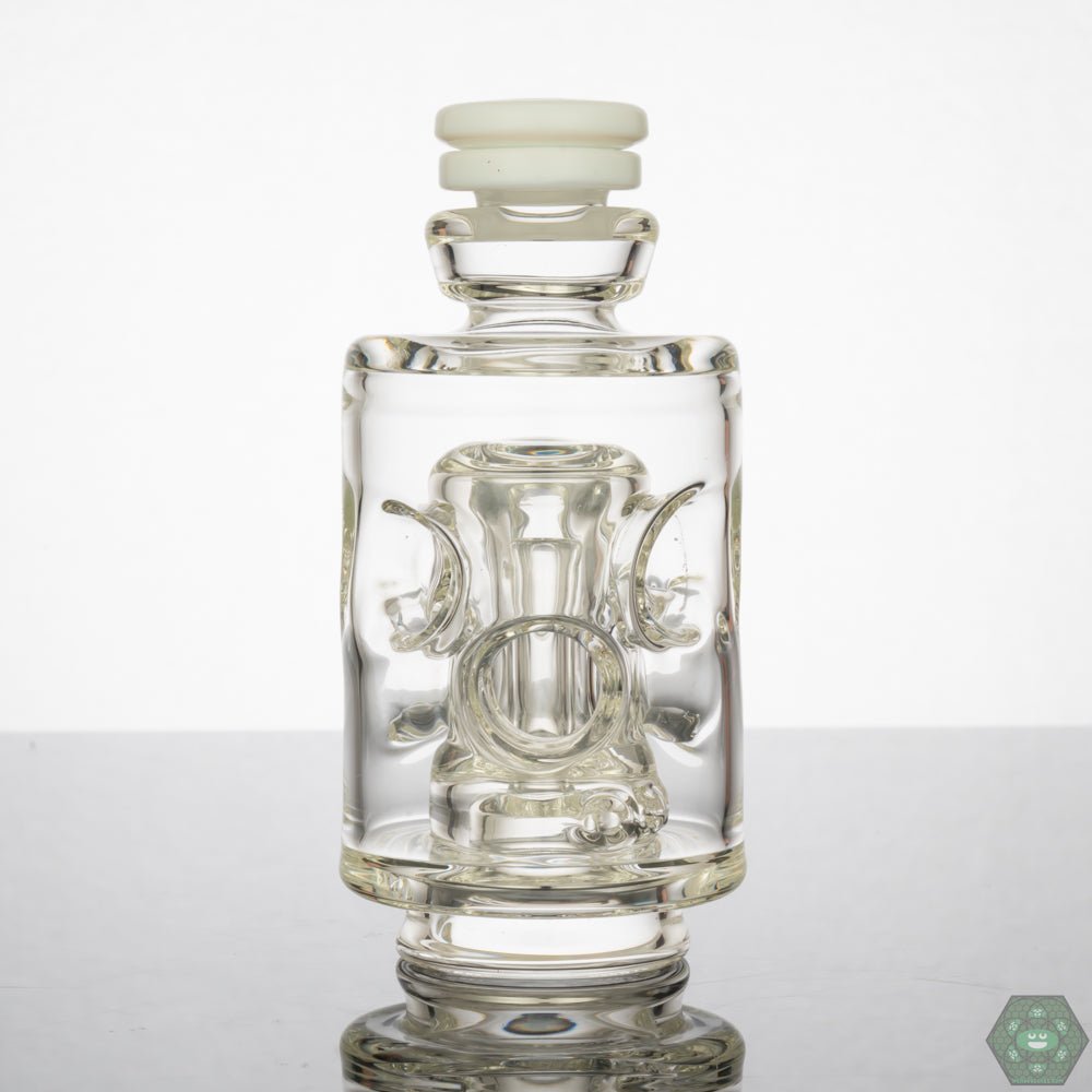 Innovative Puffco Attachment: The G.D. Glass Straight Fab Attachment #5 is designed to upgrade your vaping experience, enhancing flavor and vapor quality through its innovative design and durable construction, making it a must-have for Puffco enthusiasts.