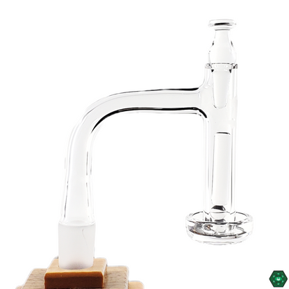 Joel Halen Gremlin Set in use, demonstrating smooth and consistent dabbing with its premium quartz construction and flavor-preserving accessories.