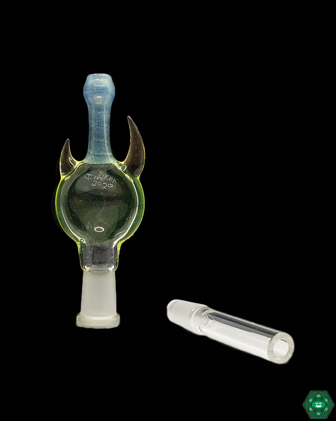 Jon E. Walker Illuminati Nectar Collector – UV-reactive glass nectar collector designed for effective and stylish concentrate use.