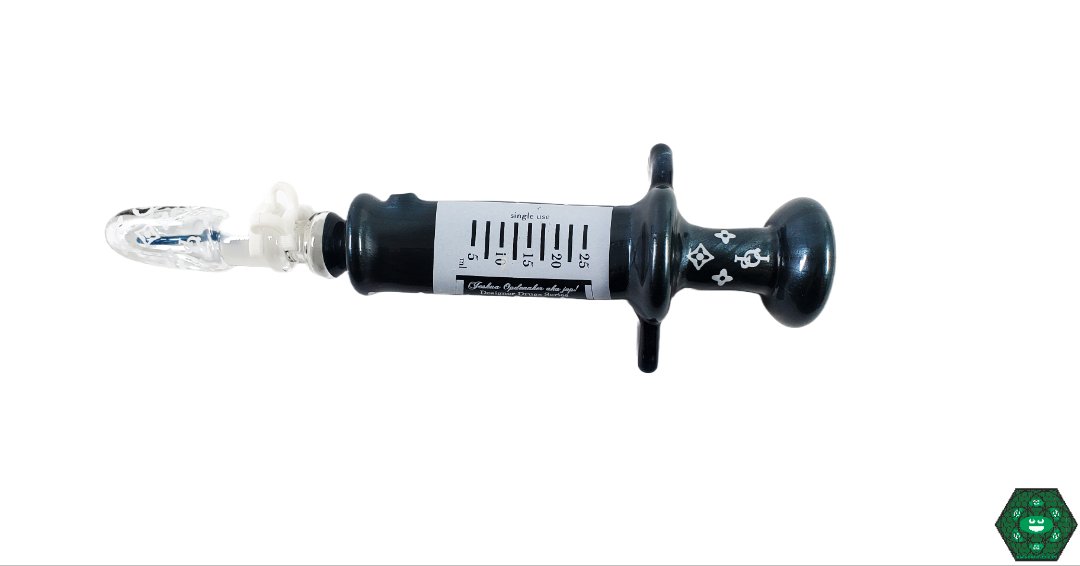 JOP Syringe Pipe, a creatively designed syringe-shaped glass pipe offering portability, durability, and a smooth smoking experience.