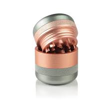 Kannastor 1.5” Grinder with Clear Top: Compact herb grinder with sharp teeth and a clear top for easy monitoring. Perfect for on-the-go grinding.