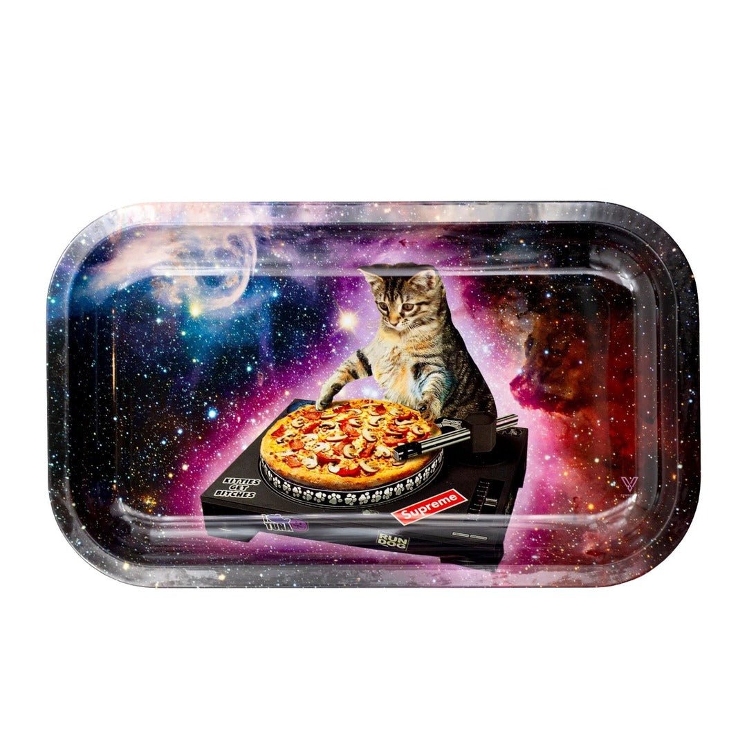 Medium Rolling Tray: The V Syndicate medium tray provides a spacious and durable surface for all your rolling needs.