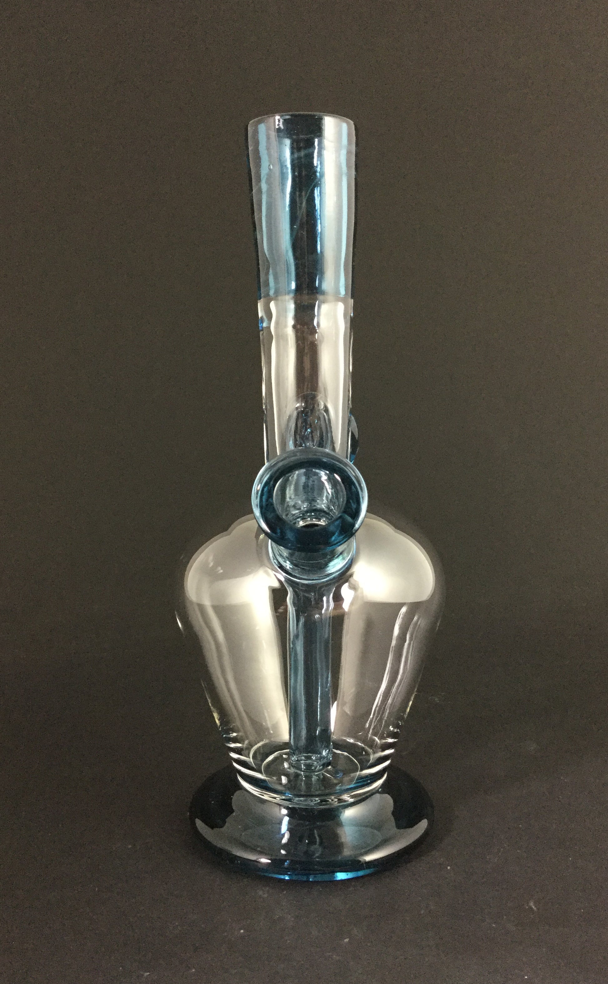 Whitney Harmon Minitube Set, including a timer for precise dabbing experiences and optimal flavor.