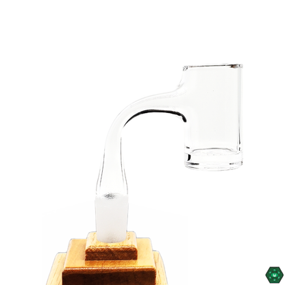 Monark Glass 25mm Seamless Quartz Nail with a full weld design, offering enhanced strength, heat retention, and durability for a superior dabbing experience.