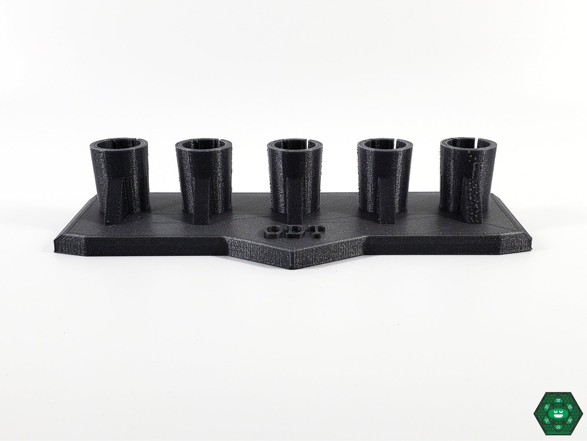  Multi Banger Stand for Organized Storage: The ODT Multi Banger Stand helps keep your 14mm bangers organized and readily available, preventing damage and clutter.